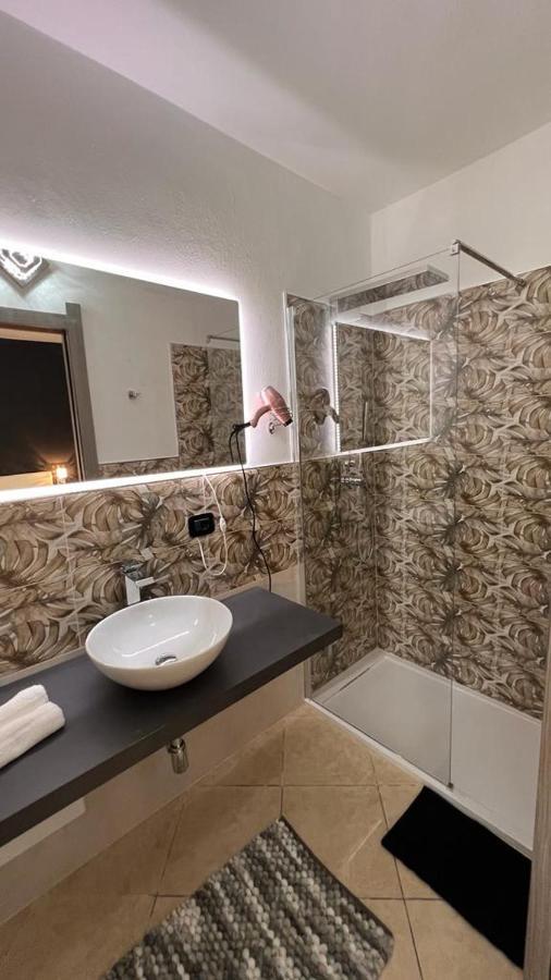 Come Per Incanto Rooms Bosa Eksteriør billede